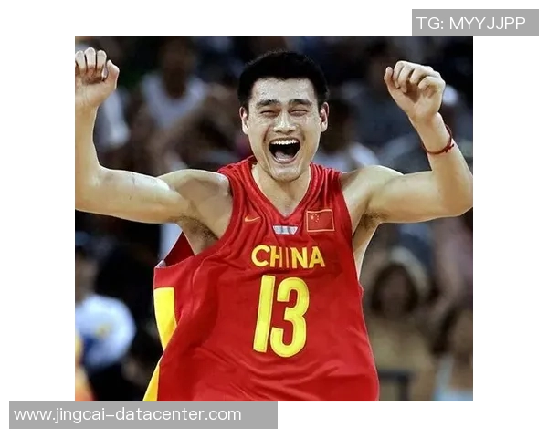 姚明对中国足球的期待与建议：从篮球巨星的视角看国足未来发展