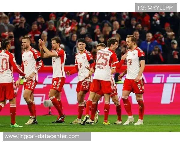 德甲激战国米逆转拜仁6-2争议判罚引发全场热议