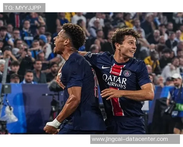 中超精彩对决国米与巴黎圣日耳曼战成平局帽子戏法点燃全场激情 中超精彩对决国米与巴黎圣日耳曼战成平局帽子戏法点燃全场激情