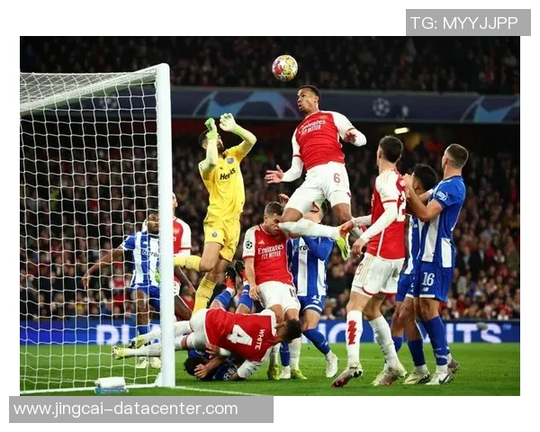 德甲精彩对决里昂3-0战胜巴黎圣日耳曼乌龙球成比赛转折点