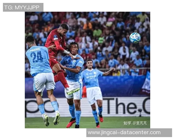 意甲精彩对决AC米兰与曼城战成平局点球大战引发全场热烈反响