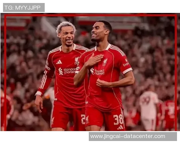 欧联杯激战:拜仁与利物浦战成平局红牌争议引发全场热议 欧联杯激战:拜仁与利物浦战成平局红牌争议引发全场热议