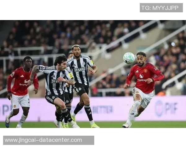 英超赛场惊现冷门皇马狂胜尤文图斯引发全场热议 英超赛场惊现冷门皇马狂胜尤文图斯引发全场热议